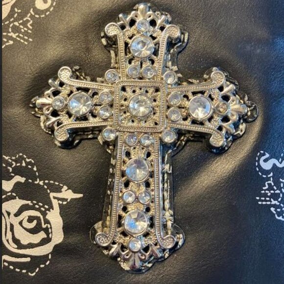 Rustic Coutures Crossbody Faux Leather Black Pouch with Silver Cross OS GUC - Picture 2 of 7